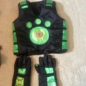 Wild Kratts green creature power vest